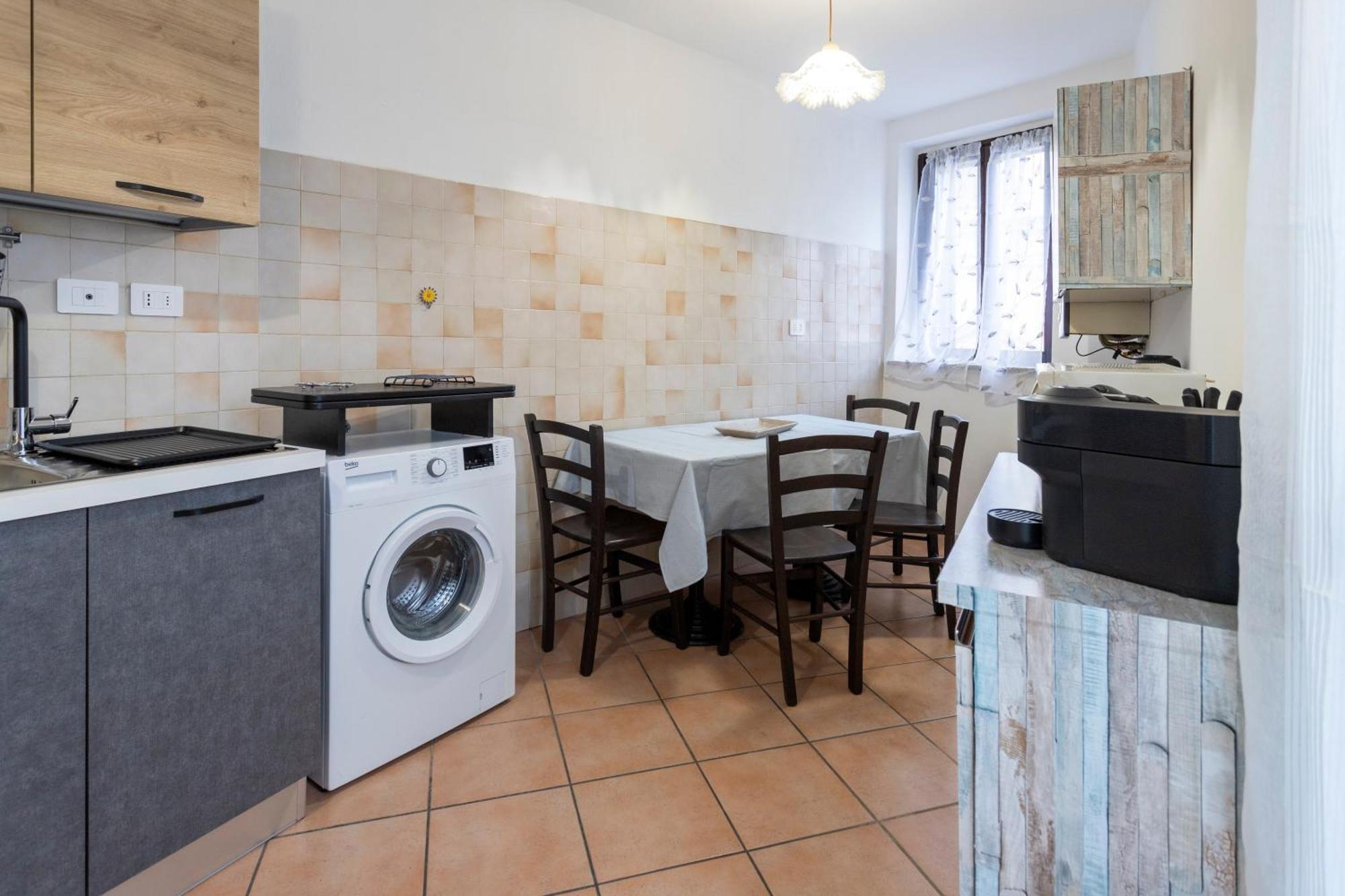 Corte Manzoni - Self Check-In Galliate ภายนอก รูปภาพ